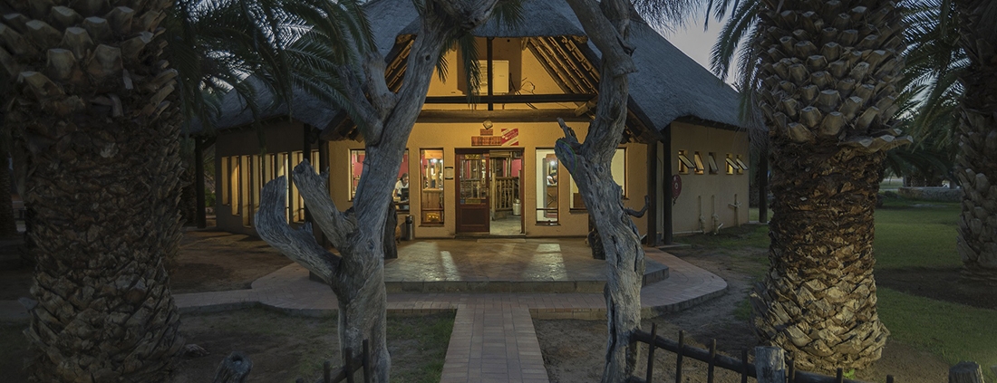 Tautona Lodge - Entrance